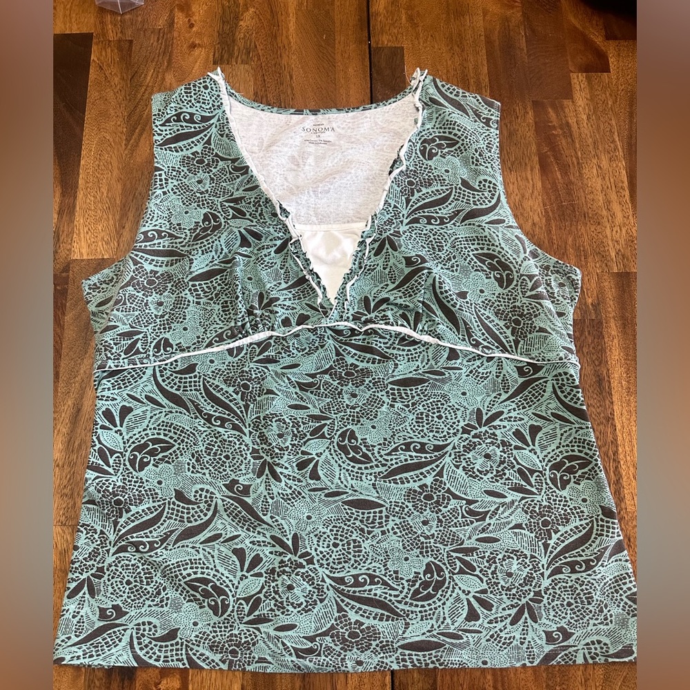 Sonoma shirt. Sleeveless light blue/brown